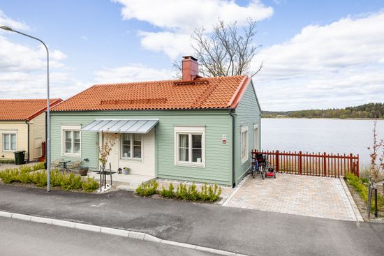 Bostadsrätt, Villa, Sanetta parkväg 28, Mariefreds strand, Strängnäs