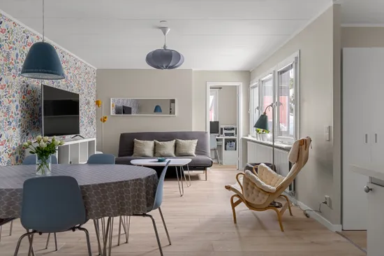 Radhus, Safirgången 17, Öringe, Tyresö