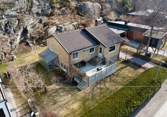 Villa, Långkärrsvägen 7, Stuvsta, Huddinge