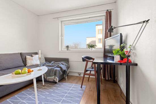 Bostadsrätt, Kyrkbacken 8, Hagalund, Solna