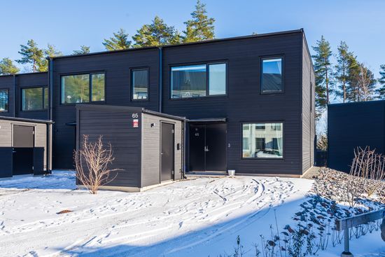 Radhus, Bondhagsvägen 65, Rättarboda - Upplands-Bro, Upplands-Bro