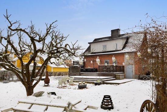 Villa, Västgötagatan 3, Centrala Kvänum, Vara