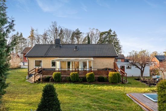 Villa, Tibastvägen 14, Lövstalöt, Uppsala