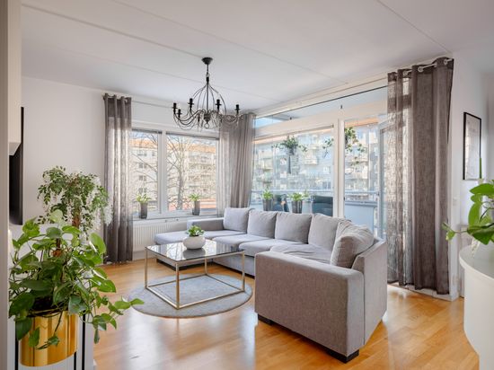 Bostadsrätt, Axel Wennergrens väg 4, Centrala Tyresö, Tyresö