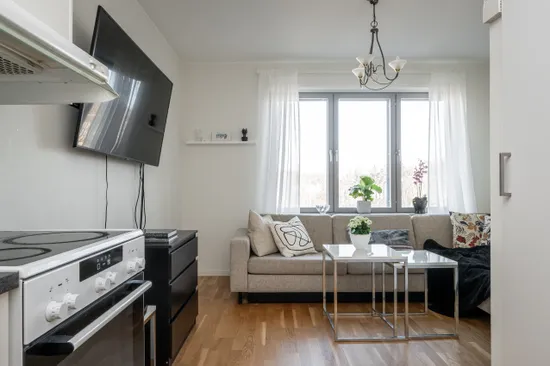 Bostadsrätt, Kansligränd 2, 4tr (8 trappor i hiss), Kvarnbergsplan, Huddinge