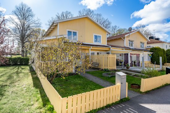 Villa, Radhus, Norra Esplanaden 17D, Tierp