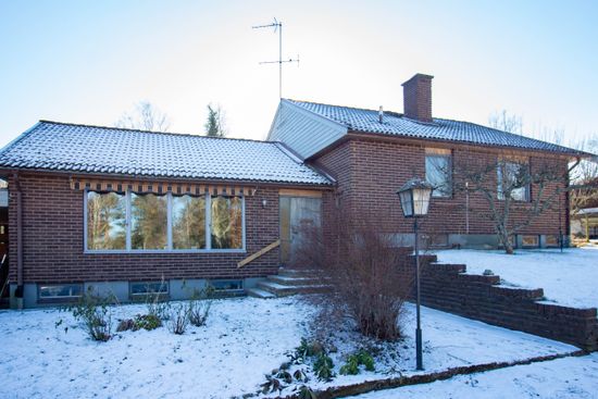 Villa, Ramsmåla Björnbo 1, Ydre