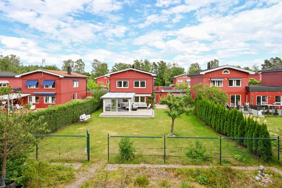 Villa, Kartvägen 14, Viksjö, Järfälla