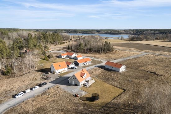 Villa, Länna ringväg 82, Strängnäs