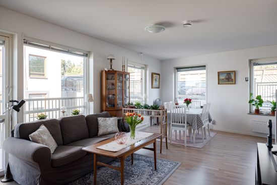 Bostadsrätt, Herrgårdsgatan 113, Bålsta Centralt, Håbo