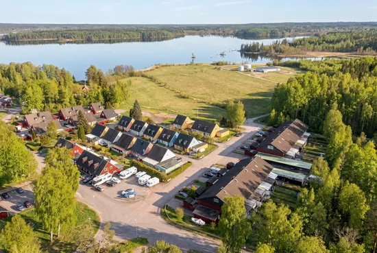 Villa, Radhus, Felingvägen 16, Virsbo, Surahammar