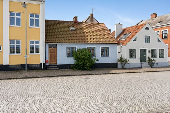 Villa, Hamngatan 17, Simrishamn - gamla stan, Simrishamn