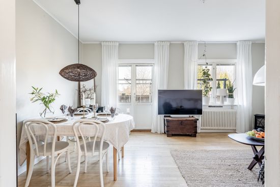 Radhus, Hemgårdsvägen 32A, Hemgården/Högbrunn, Nyköping