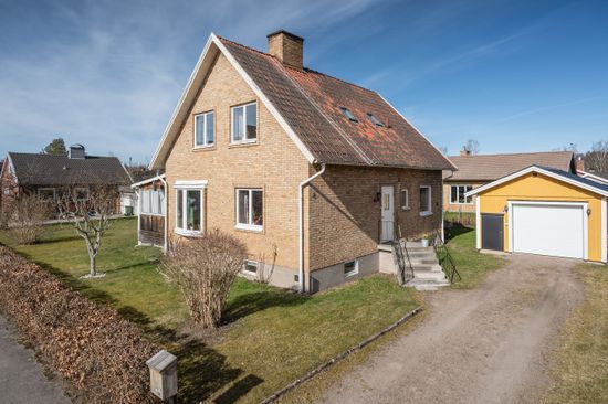 Villa, Gärdesvägen 8, Tibro