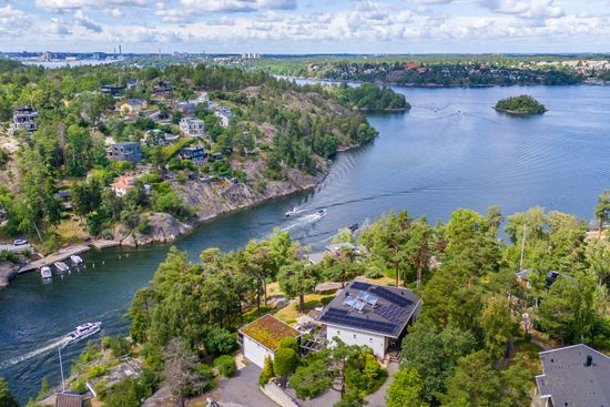 Villa, Fylgiavägen 8, Lilla Björknäs, Nacka