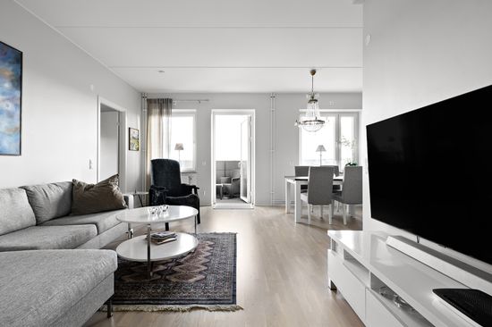 Bostadsrätt, Gjutarplan 2, Kallhäll, Järfälla