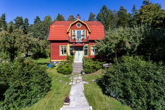 Villa, Hedvägen 24, Frövi, Lindesberg