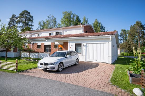 Villa, Radhus, Takdroppsgatan 61, Morö Backe, Skellefteå