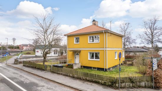 Villa, Länsmansgatan 18, Hässleholm