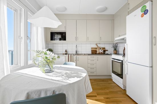 Bostadsrätt, Eriksgränd 7, 5tr, Jakobsberg, Järfälla