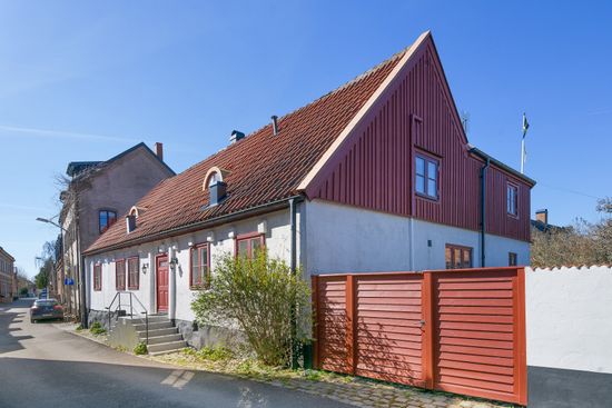 Villa, Sjögatan 14, Centralt i Åhus nära vattnet, Kristianstad