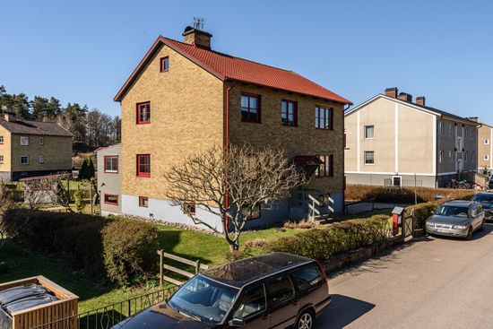 Villa, Grustagsgatan 6, Öster, Växjö