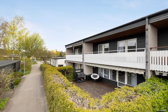 Radhus, Rädisvägen 129, Hässelby villastad, Stockholm