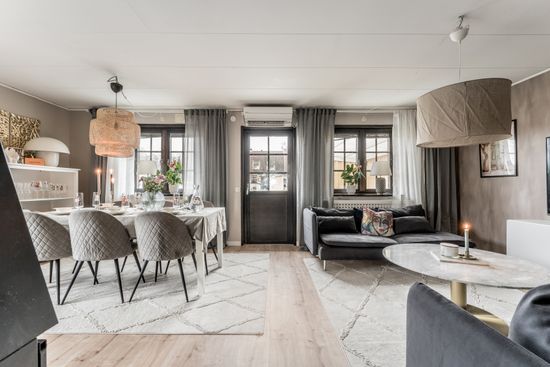 Radhus, Scheelegatan 12A, Sanden, Flen