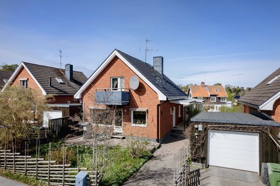 Radhus, Järpstigen 12, Storgärdet, Strängnäs