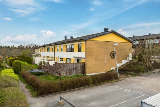 Radhus, Nyponvägen 126, Oxelösund