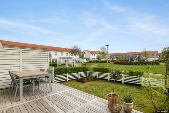 Radhus, Ulsavilagatan 25 e, Norra Ormesta, Örebro