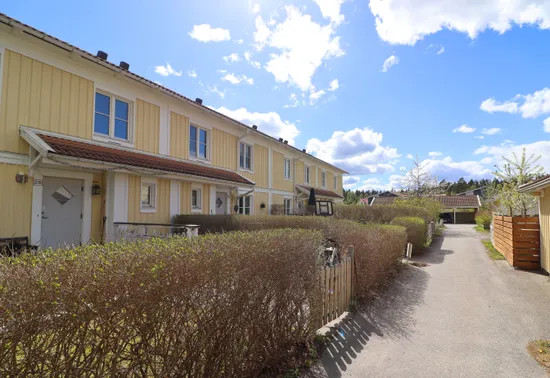 Bostadsrätt, Radhus, Skogsfruvägen 26, Rimbo - Västertorp, Norrtälje
