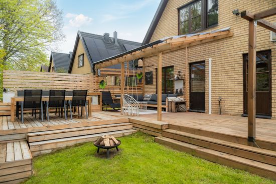 Villa, Bjurtorpsvägen 33, Bjuren, Flen