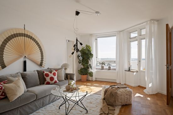 Bostadsrätt, Farstavägen 91, Farsta centrum, Stockholm