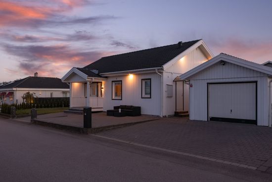 Villa, Pudelvägen 16, Fyllinge, Halmstad