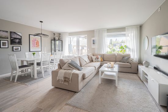 Radhus, Kvarnbergsvägen 3A, Huddinge