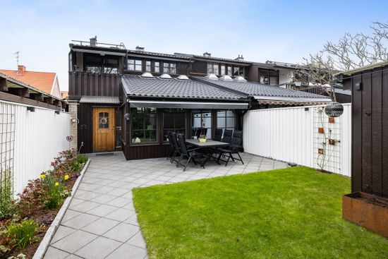 Villa, Kungsvägen 53, Lasarettsområdet, Eskilstuna