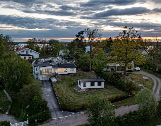Villa, Lindövägen 6, Tidö - Lindö, Västerås