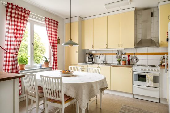 Bostadsrätt, Svärdlångsvägen 51, Årsta, Stockholm