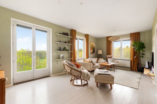 Bostadsrätt, Sedumbacken 4, 2/2tr., Bromma / Riksby, Stockholm