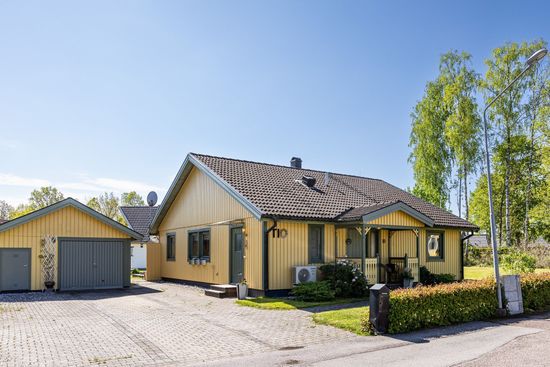 Villa, Älgvägen 10, Centralt, Emmaboda