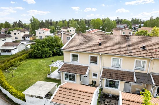 Radhus, Bäckvägen 24A, Dammen, Strängnäs