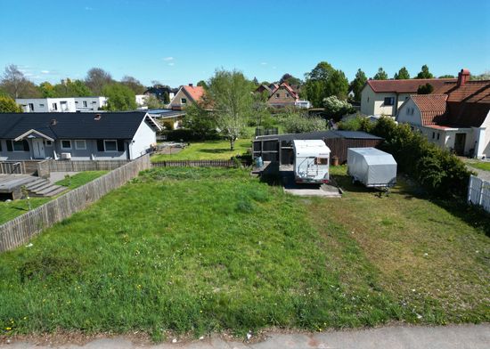 Tomt, Poppelgatan 27, Hindby, Malmö