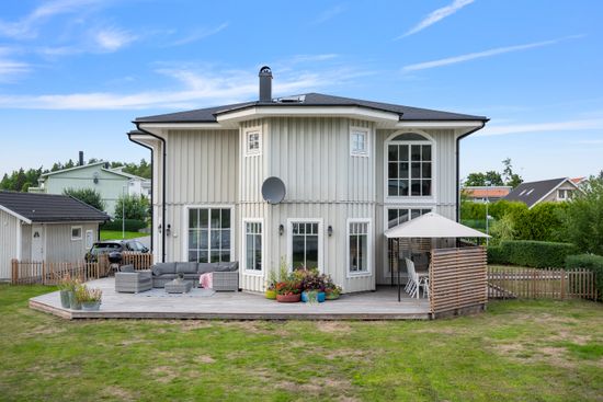 Villa, Stenbrovägen 28, Fresta, Upplands Väsby