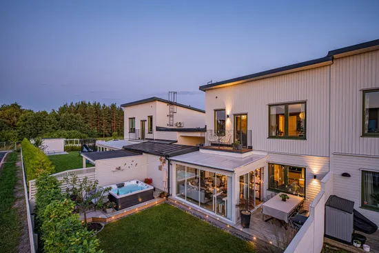 Radhus, Greta Arwidssons väg 91, Fornby, Uppsala