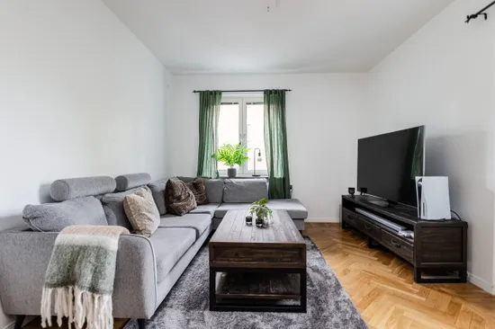 Bostadsrätt, Fjärdhundragatan 27, Centrum, Enköping