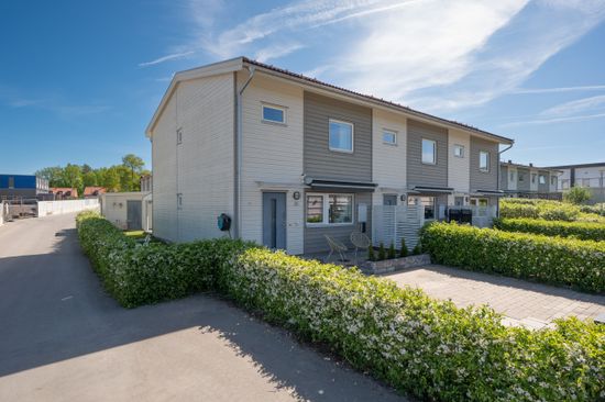 Bostadsrätt, Radhus, Högsbacksgatan 25, Harvestad, Linköping