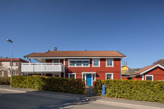 Villa, Gamla Kungsvägen 60, Billingssluttningen, Skövde