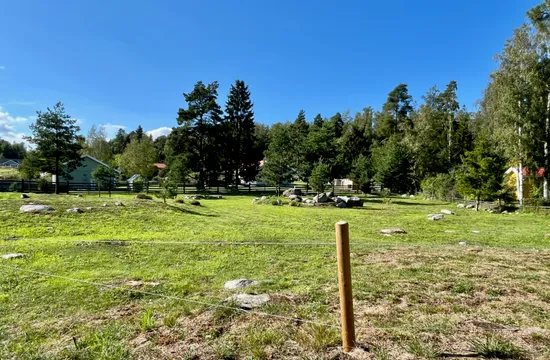 Tomt, Mälbyvägen 22A, Adelsö, Ekerö