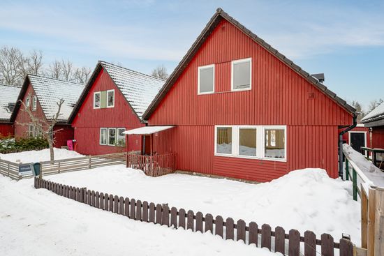 Villa, Radhus, Mjölnarstigen 20, Mölnbo, Södertälje